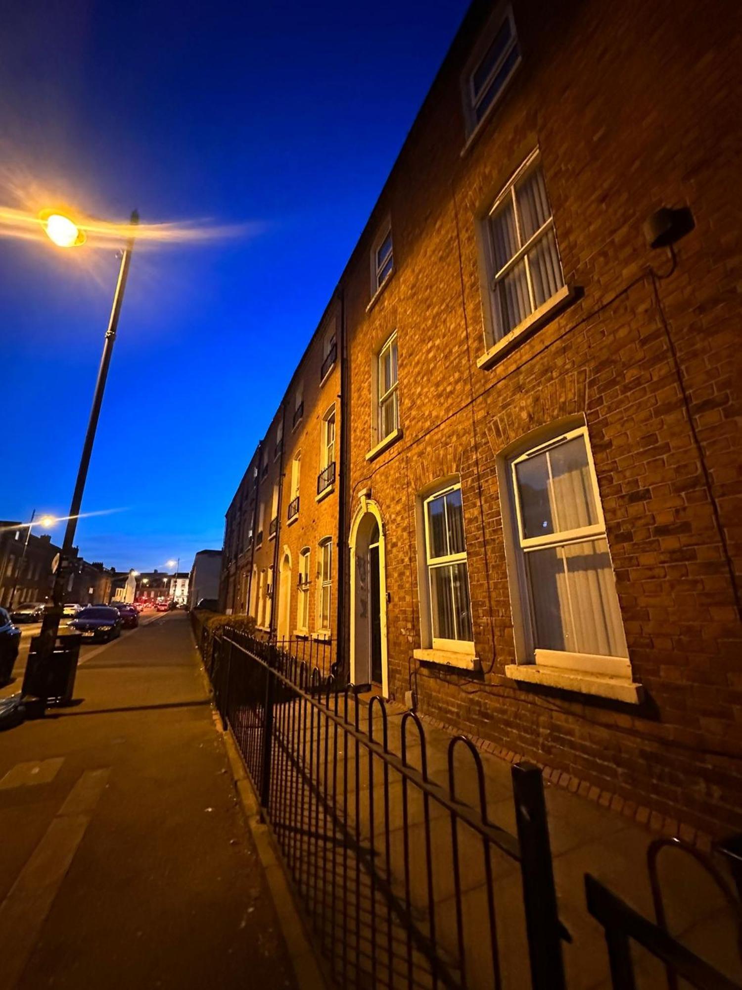 Homestay Street,
